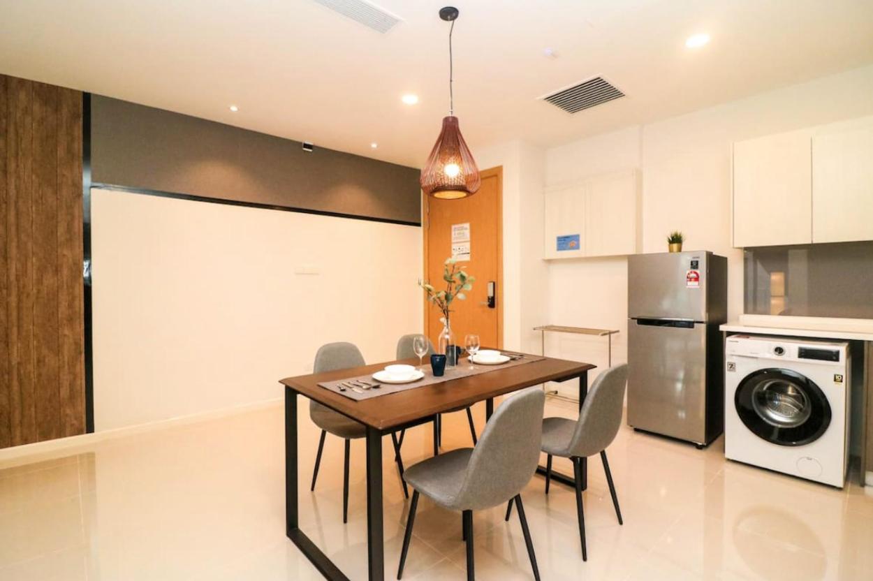 Apartment Suasana By Uha