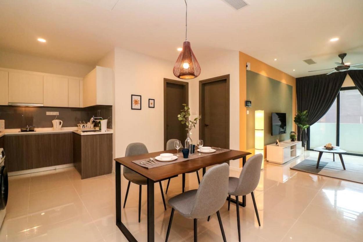 Apartment Suasana By Uha