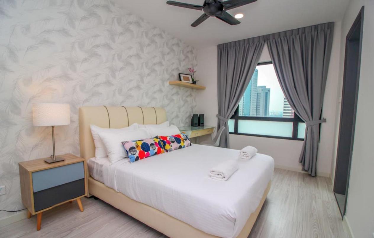 Apartment Suasana By Uha